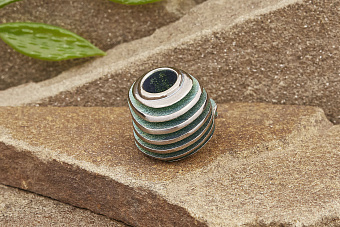 Бусина на темляк «Лаки Cut» титан зеленый