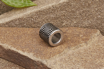 Бусина №5.3 (белая)