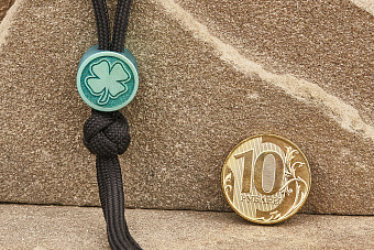 Бусина на темляк «Клевер» изумруд