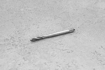 Метчик спиральный правый HSS М5х0,8мм