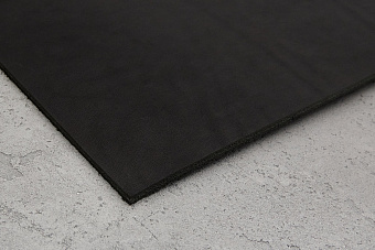 Кожа для ножен, чепрак 2,8-3,3мм, черный