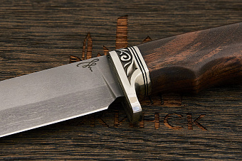 Разделочный нож Игоря Пампуха Модель 083, клинок 140мм, булат легированный, рукоять орех стабил.