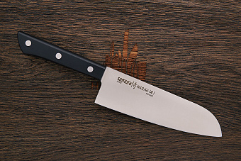 Нож кухонный Samura сантоку 175мм, сталь AUS-8, рукоять пластик черный