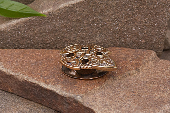 Бусина на темляк Сила кельта (большая) от мастерской Крымская бронза