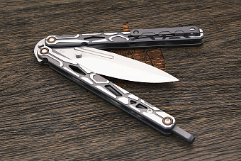 Нож балисонг Reptilian Киборг, модель 01, сталь D2, рукоять сталь