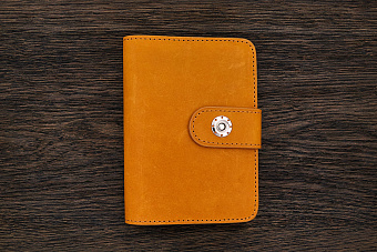 Обложка для паспорта и автодокументов с ножом рыжая