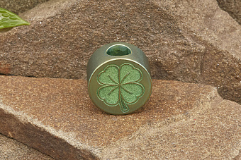 Бусина на темляк «Клевер» зеленый