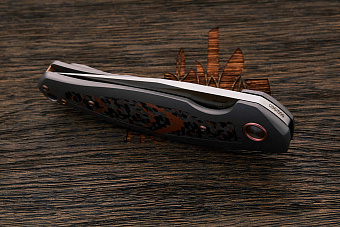 Складной нож Böker Collection 2022, сталь М390, рукоять карбон/титан