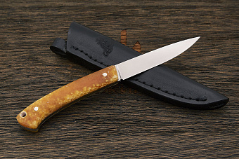 Разделочный нож Къметь Игла, сталь LO-K 2379, рукоять микарта янтарная