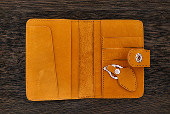 Обложка для паспорта и автодокументов с ножом рыжая