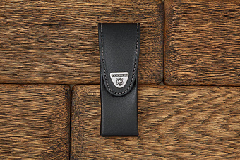 Чехол на ремень кожаный черный, модель 0523