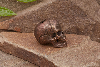 Бусина на темляк «Череп» Т4