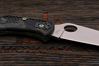 Складной нож Spyderco Endura 4, сталь VG-10, рукоять термопластик зеленый