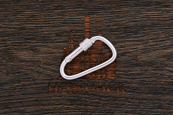 Карабин с резьбовой муфтой 62×30мм (хром)