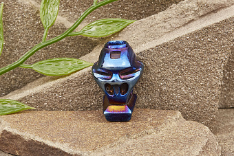 Бусина на темляк «Чужой» титан оксид