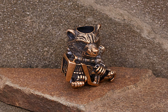 Бусина на темляк XL «Енот Ракета»