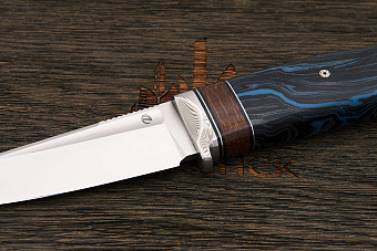 Нож туристический Геннадия Дедюхина Этно, клинок 122мм, сталь M398, рукоять микарта чёрно-синяя