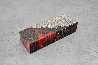 Гибрид из акрила и стабилизированной древесины армированный, блок 131×45×28мм Т1