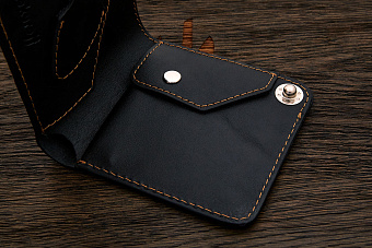 Кошелек с ножом черный