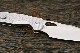 Нож складной CJRB Frack, клинок 99мм, сталь AR-RPM9, рукоять сталь текстура