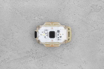 Фонарь Armytek Crystal Pro (жёлтый), холодный свет 220 люмен, красный свет 30 люмен