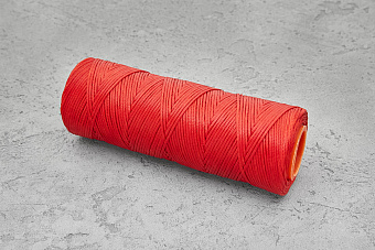 Нить вощеная 1,0мм. Гамма-4 (алая)