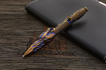 Авторская титановая ручка Дмитрия Стрельцова «Амелия. Спуки» с затвором Т4