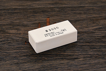 Камень для наведения суспензии «нагура» 73×35×22мм #3000