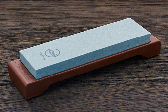 Камень точильный водный 176×52×15мм #220 с подставкой