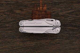 Мультитул Leatherman Surge (21 функция)