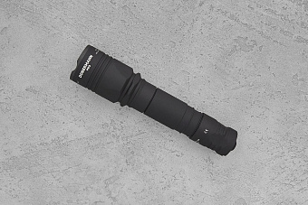 Фонарь Armytek Dobermann Pro Magnet USB, 1400 люмен, тёплый свет