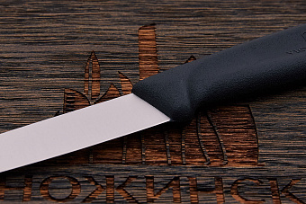 Нож кухонный Victorinox овощной 80мм, сталь Dauphinox, рукоять PP 