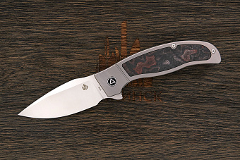 Нож складной QSP Legatus, клинок 89мм, сталь M390, рукоять карбон/титан