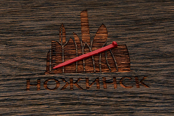 Зубочистка большая, красная