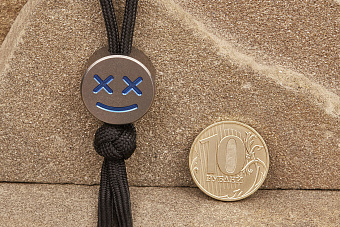 Титановая бусина на темляк «Смайлик.Добрый» 