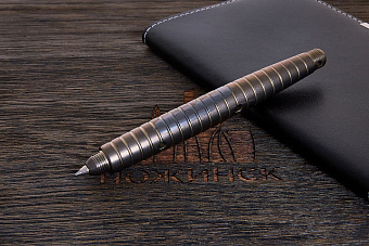 Титановая тактическая ручка Дмитрия Стрельцова «Ассасин» оксидированная темная