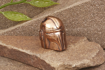 Бусина на темляк Шлем Мандалорец от мастерской Крымская бронза