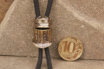 Бусина на темляк Шлем Ричарда от мастерской Крымская бронза