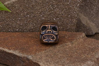 Бусина для темляка Маска-III (бронза) от мастерской Шефера