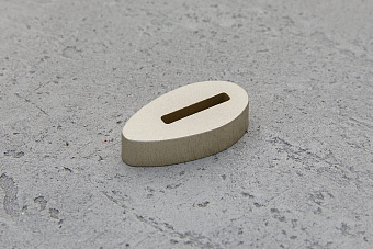 Больстер из нейзильбера 8мм, 34x18мм