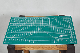 Коврик для раскроя 45×30см (Aurora)