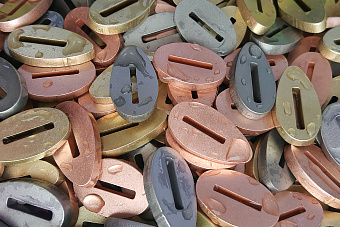 Больстер из титана 8мм, 34x18мм