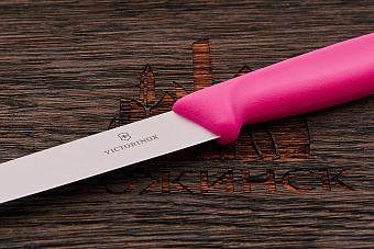 Нож кухонный Victorinox овощной 100мм, сталь Dauphinox, рукоять PP розовый