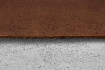 Кожа для ножен, чепрак Crazy Horse 1,7-2,2мм