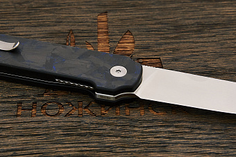 Нож складной QSP Lark, клинок 80мм, сталь Sandvik 14C28N, рукоять карбон-B