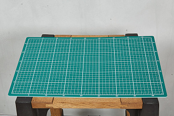 Коврик для раскроя 45×30см (Aurora)