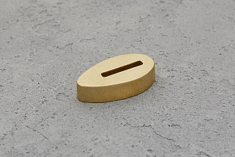 Больстер из латуни 10мм, 34x18мм