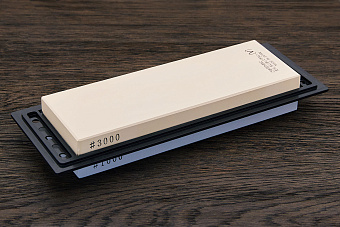 Водный точильный камень 183×63×32мм #3000/#1000 с подставкой