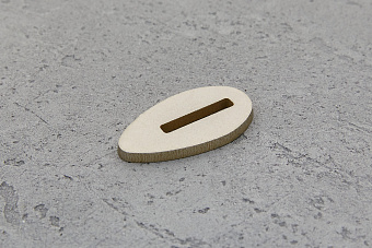 Больстер из нейзильбера 3мм, 37x20мм