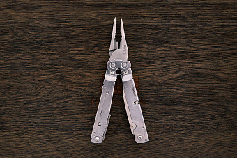 Мультитул SOG Power Assist (16 функций)